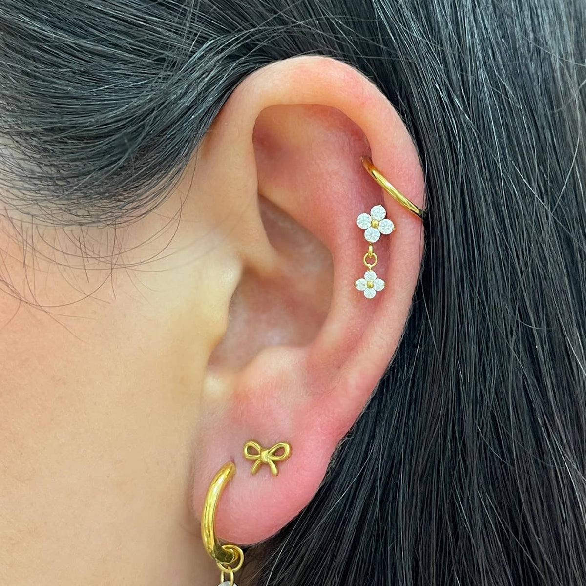 Crystal Flower Clover Dangle Titanium Flat Back Labret